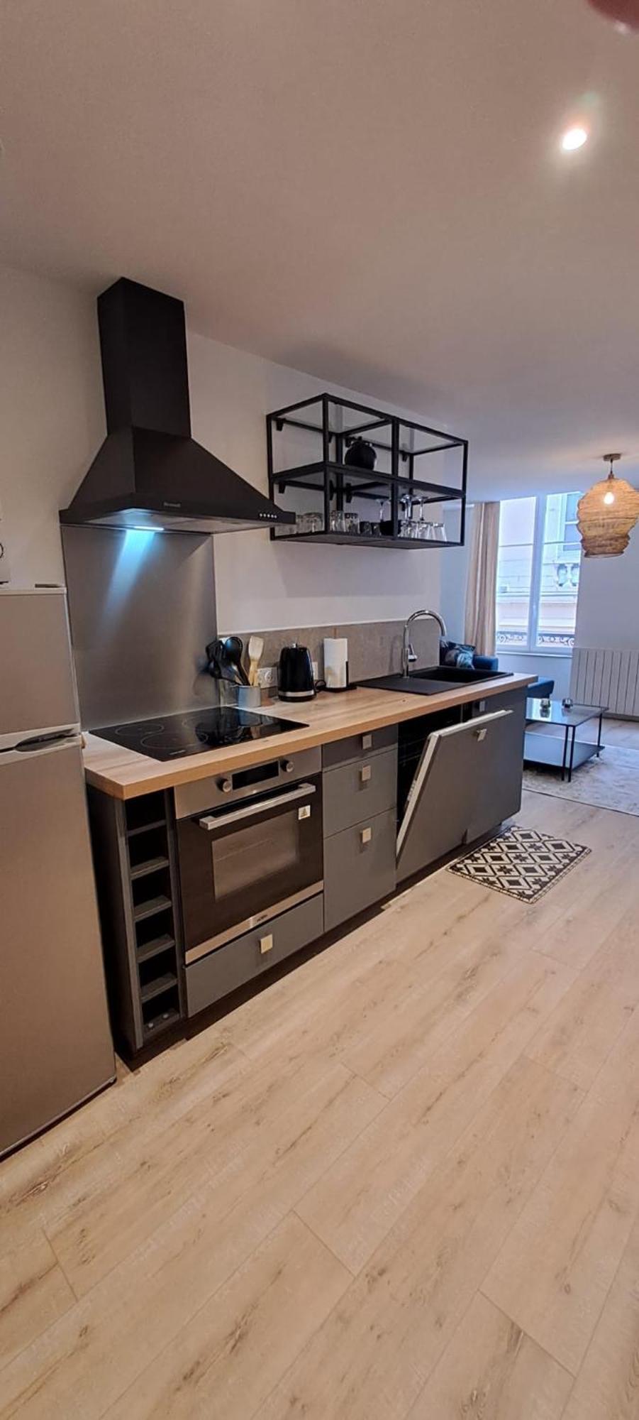 Joli Appartement Au Coeur De Макон Экстерьер фото