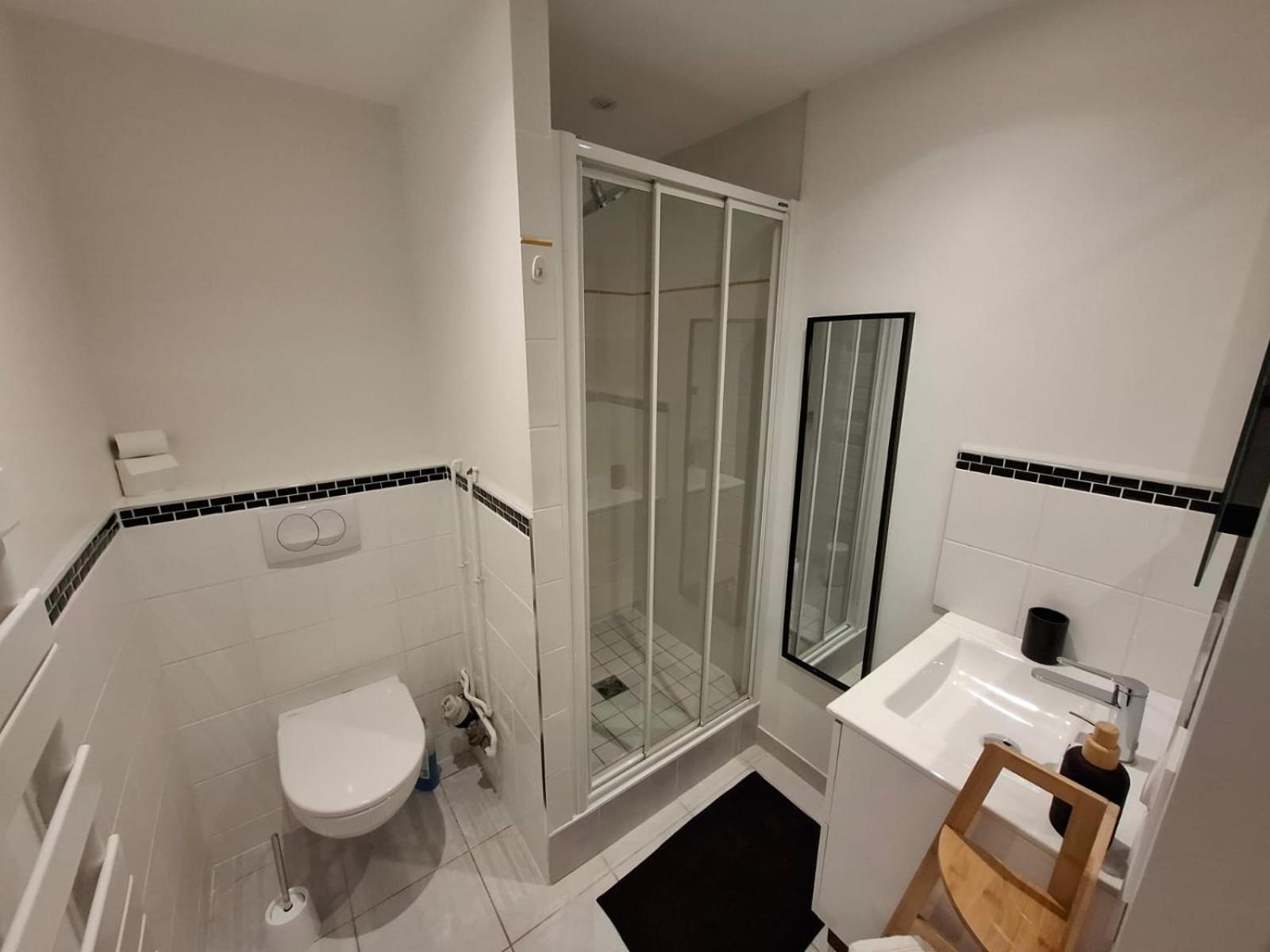 Joli Appartement Au Coeur De Макон Экстерьер фото